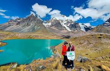 Private Full-Day Tour to Ausangate 7 Lakes