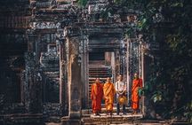 Personalised Angkor Wat Sunrise Tour by TukTuk 