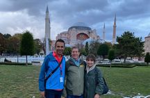 Small Group Tour: Hagia Sophia, Basilica Cistern, Blue Mosque and Grand Bazaar