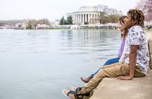 Peaceful Family Walking Tour in Washington