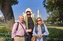 Private Guided Taj Mahal Tour with Skip The Line Entry Ticket