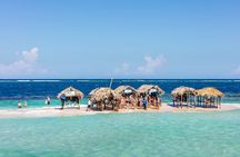 Experience Cayo Arena with Snorkeling and Lunch Buffet