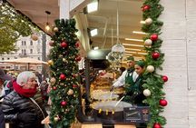 Private Budapest Christmas Market Tour with Chimney Cake & Mulled Wine