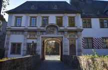 Discover Höchst Old Town of Frankfurt with a Local