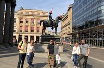 A Wee Walk and a Whisky: Unique Glasgow Walking Tour (5pm)