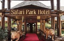Safari Park dinner with live band music and cat dance show.