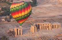 Luxor: Luxury sun Rise Hot Air Balloon Ride Lifetime Experience 