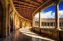 Complete Guided tour of the Alhambra and Generalife Premium Group