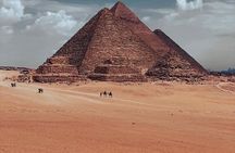 Private Day Tour to Giza Pyramids, Saqqara, and Memphis