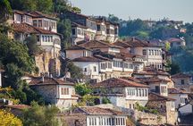 From Tirana: Berat UNESCO Full-Day Tour and Belshi Lake 