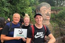 Private Leshan Giant Buddha and Local Food Tasting Trip