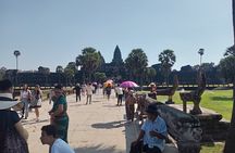 2-Day private Tours in Angkor Wat, Ta Prohm & Kampong Phluk Eco-tourism