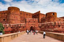 Taj Mahal and Agra Fort Private Tour by Car from Delhi