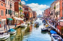 Murano & Burano Islands Guided Small-Group Tour by Private Boat