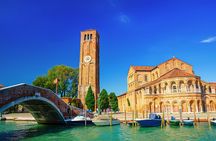 Murano & Burano Islands Guided Small-Group Tour by Private Boat