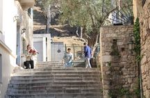 The Stolen Ancient Statue in Athina