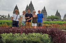 Yogyakarta: Borobudur-Merapi Jeep Tour & Pramban Temple Day Trip 