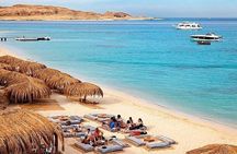 Day on Red Sea in Ain El Sokhna with Pickup from Cairo or Giza