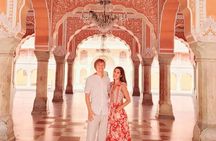 Golden Tringle Tour Blend of Mughal and Rajput Culture