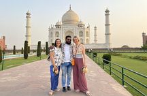 Jaipur to Agra Private Taj Mahal and Fort Tour