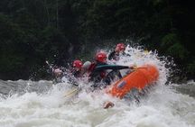 Extreme Rafting in Baños de Agua Santa Level III and IV+