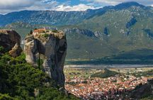Meteora Day Trip with Multilingual Audioguide & Lunch
