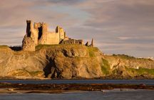 Edinburgh: Rosslyn Chapel, Berwick Private Day Tour in Luxury MPV
