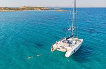 Athens Private Full day Catamaran cruise with meal & drinks