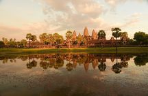 Full-Day Private Tour of Angkor Wat with Pick Up