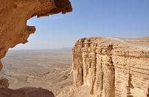 Edge of the World Tour from Riyadh Private 4x4 Car Pick up 