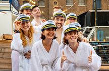 Hot Tub Boat Tour in London - London's most unique tour