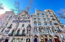 Gaudí By Bike: A Trip Through Architectural Splendor