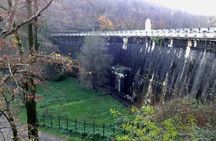 Discover Secret Lakes by Private Hiking Tour (w/Lunch, Transfers)