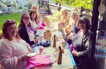 Candle Making Workshop and Bubbly in UK