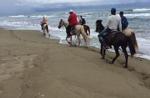 Short Excursion horseback riding tours on the beach and mountain