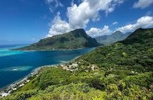 Discovering Moorea from Tahiti in 4x4 with the Ferry Terevau
