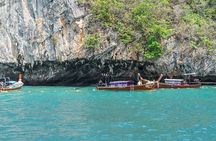 Phi Phi Island Adventure Day Tour from Phuket Speedboat/Catamaran
