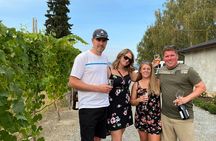 4-Hour Okanagan Valley Wine Tasting. Wineries of East Kelowna Bench.