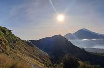 Private Guided Hike in Mount Batur Sunrise