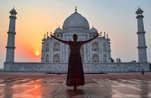 Private Agra Tour with Taj Mahal Ex Delhi