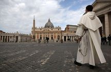 Roman Delights: Private Tour with Pizza, Gelato, City Highlights