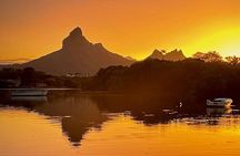 Mauritius Guided Sunrise Kayak Tour on the Tamarin River