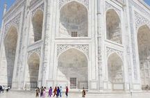 Private Guided Taj Mahal Tour with Skip The Line Entry Ticket