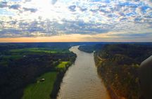 Scenic River & Nature Helicopter Tour from Nashville