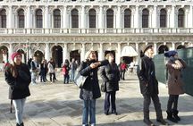 Venice: Doge's Palace Guided Tour With Tickets & Optional Gondola
