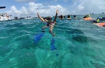 Isla Mujeres Catamaran Tour, Snorkeling, Fun, Open bar and Buffet