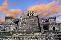 Private Half Day Tour to Tulum Temples and Downtown Shopping