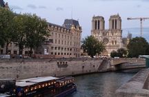 Best Bits of Paris: 40 Favorites Small-Group Walking & Metro Tour