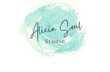 "Thai Reiki Massage: A Fusion of Tranquility and Healing"