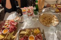 Verona: Food Tasting and Walking Tour with Cable Car